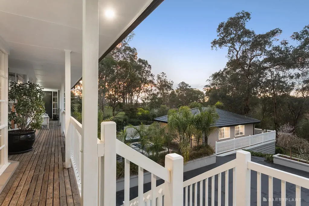 Warrandyte 6chambre The ultimate work-life balance among the elite of Warrandyte.