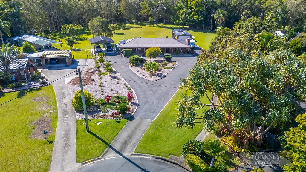 Deception Bay 4ห้องนอน Peaceful Acreage Living with Inground Pool on 8,220m²