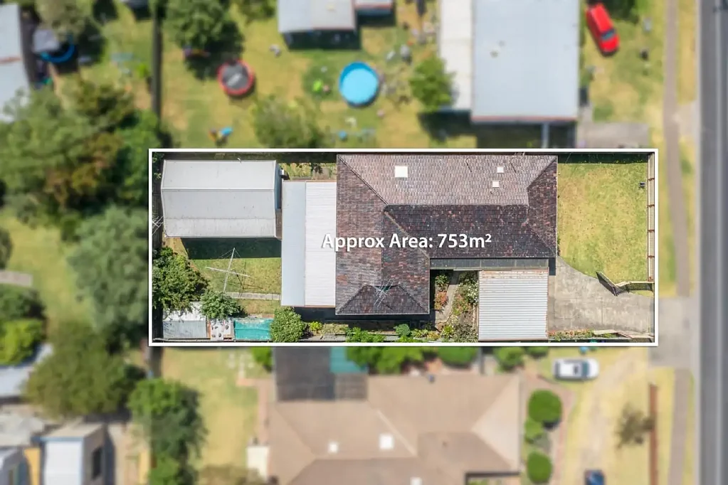 318 Eastbourne Road, Rosebud, VIC 3939
