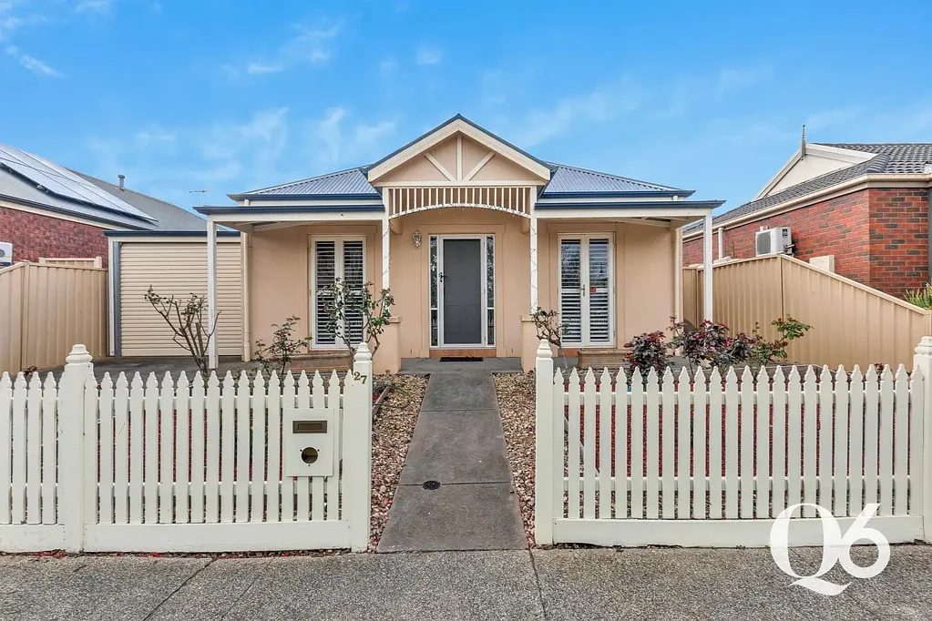 27 Studley Park Way, Caroline Springs, VIC 3023