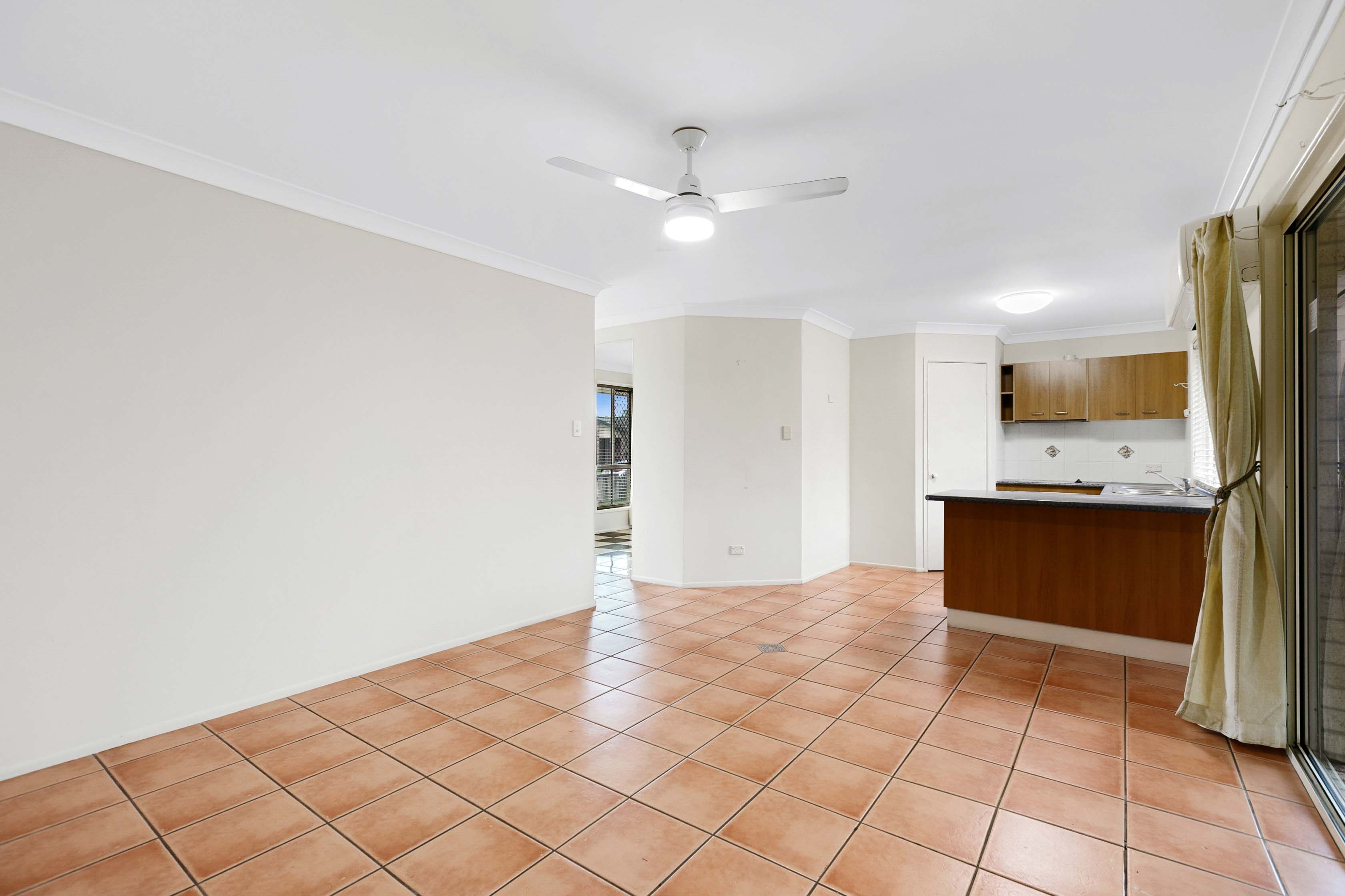 10 HYPERNO RD, POINT VERNON QLD 4655, 0部屋, 0バスルーム, House