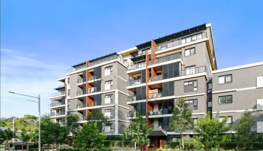 Fully Furnished! Morden, Security - Ground Floor