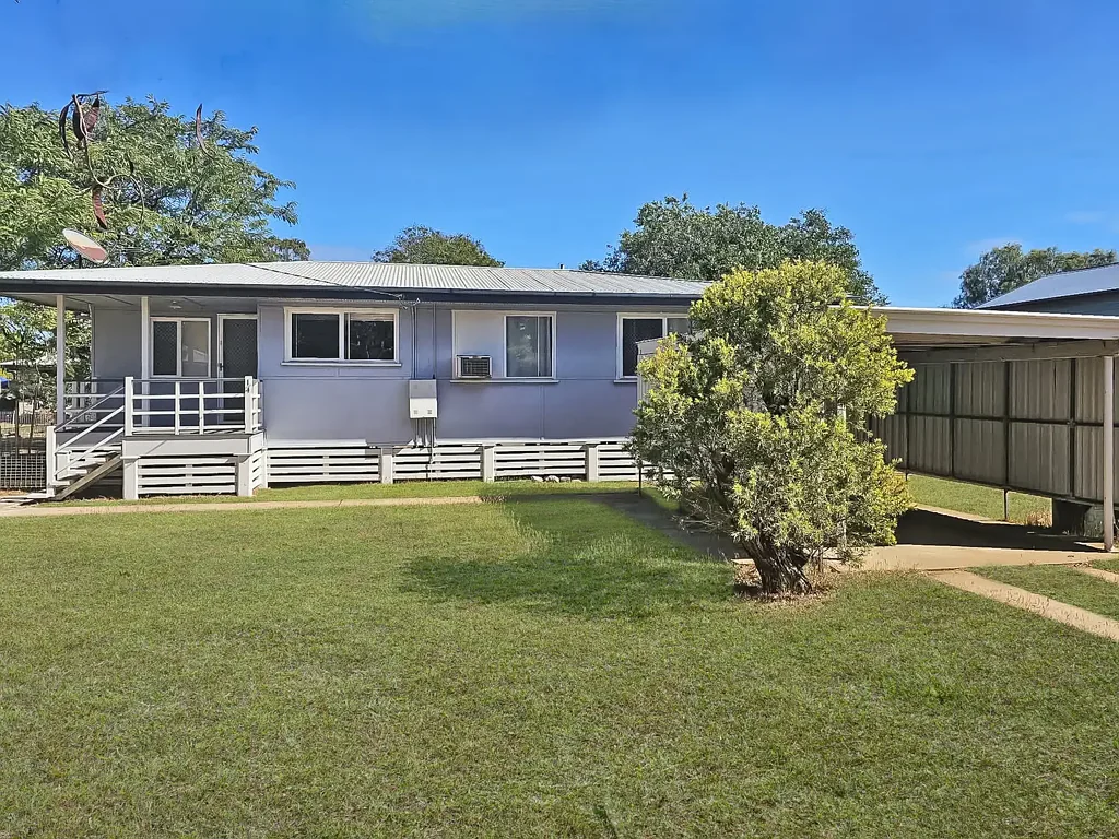 14 Sandalwood Street, Blackwater, QLD 4717