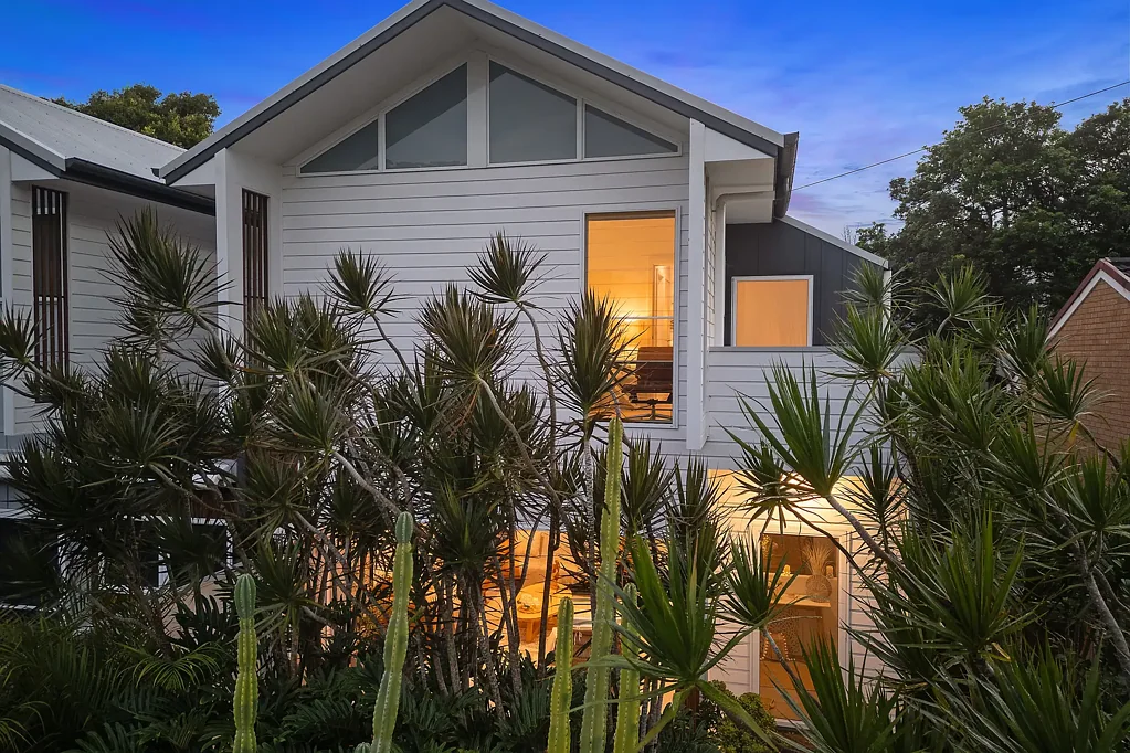 Terrigal 3બેડરૂમ Sophisticated contemporary duplex – 400m stroll to the beach