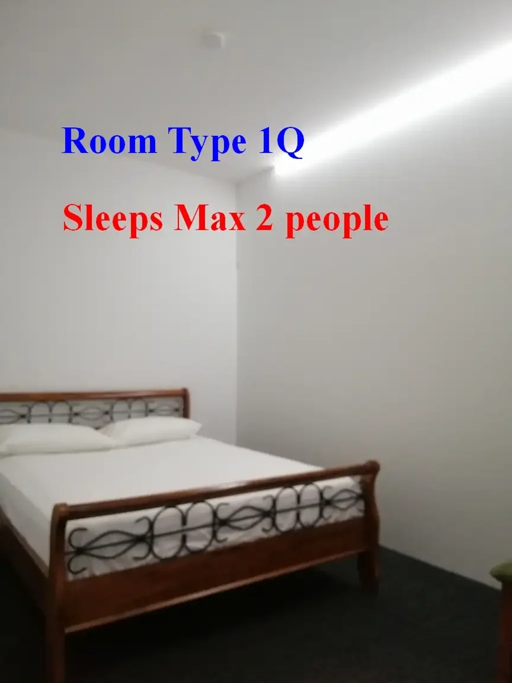 Furnished Private room in a share house. Free Air-conditioning and Internet