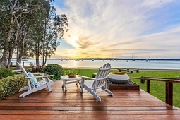 26a Gymea Crescent, Mannering Park