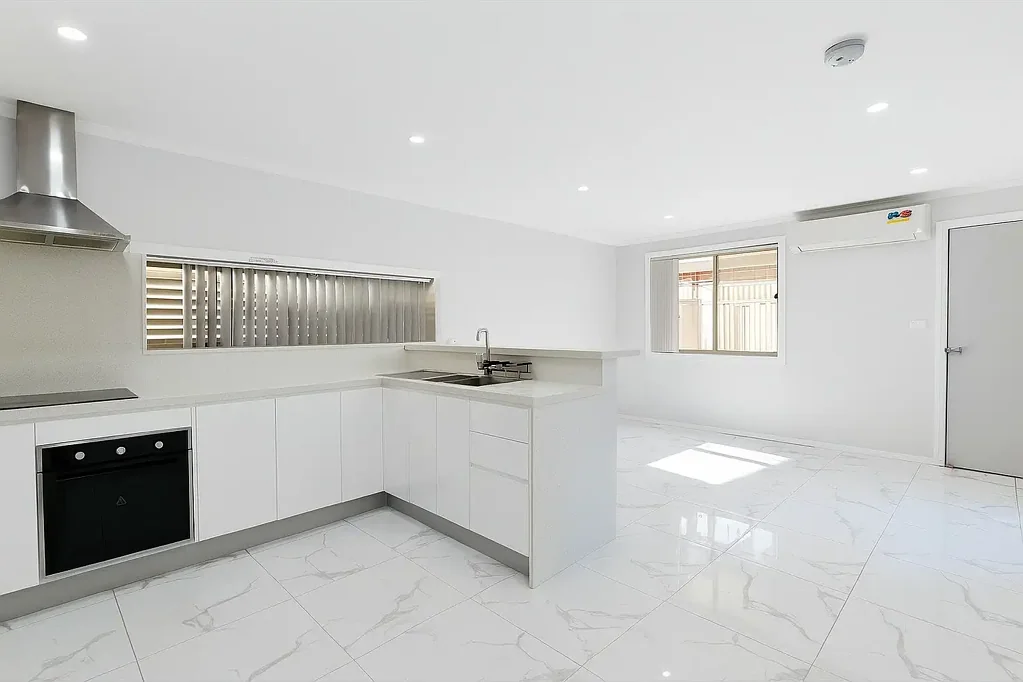 Modern Granny Flat In Prime Locations!