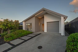 39 Lumbarda Drive, Huapai