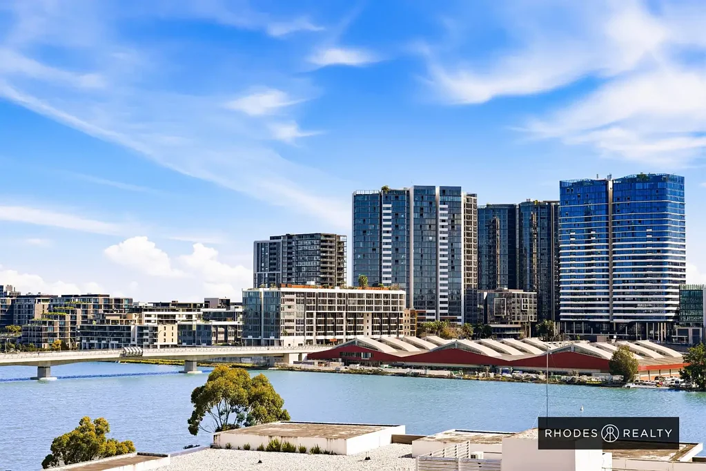 Rhodes 2બેડરૂમ SUB-PENTHOUSE | DUAL ASPECT | LIVING WITH UNINTERRUPTED WATER VIEWS