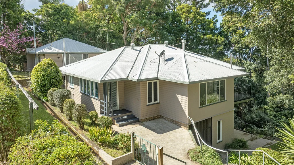 Tamborine Mountain 3房  Rare Dual-Title Opportunity in Olde Eagle Heights