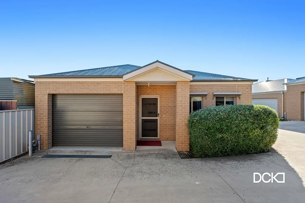 1/67 Osborne Street, Flora Hill, VIC 3550