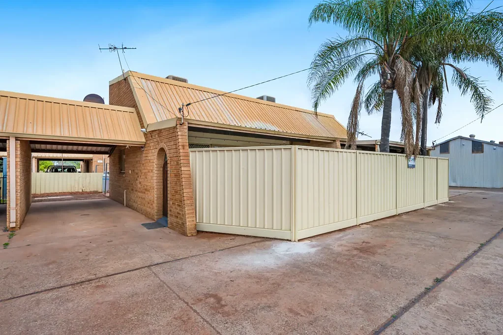 South Kalgoorlie 2 Bedroom Centrally located, low-maintenance 2-bedroom unit – vacant and ready to go