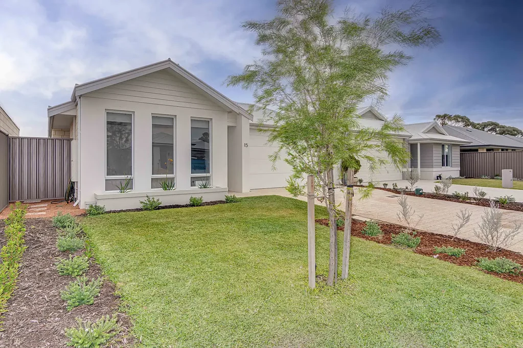 15 Tamborine Road, Clarkson, WA 6030