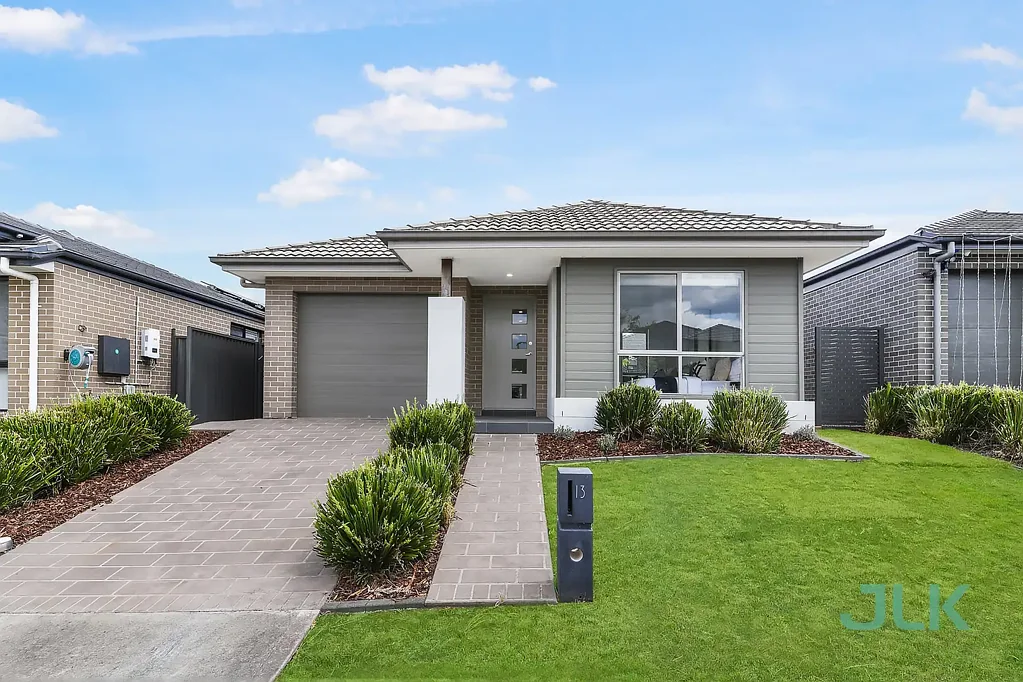 13 Gold Street, Grantham Farm, NSW 2765