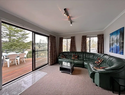 55 Townsend Street, Jindabyne, South Coast, 3 ห้องนอน, 2 ห้องน้ำ, House