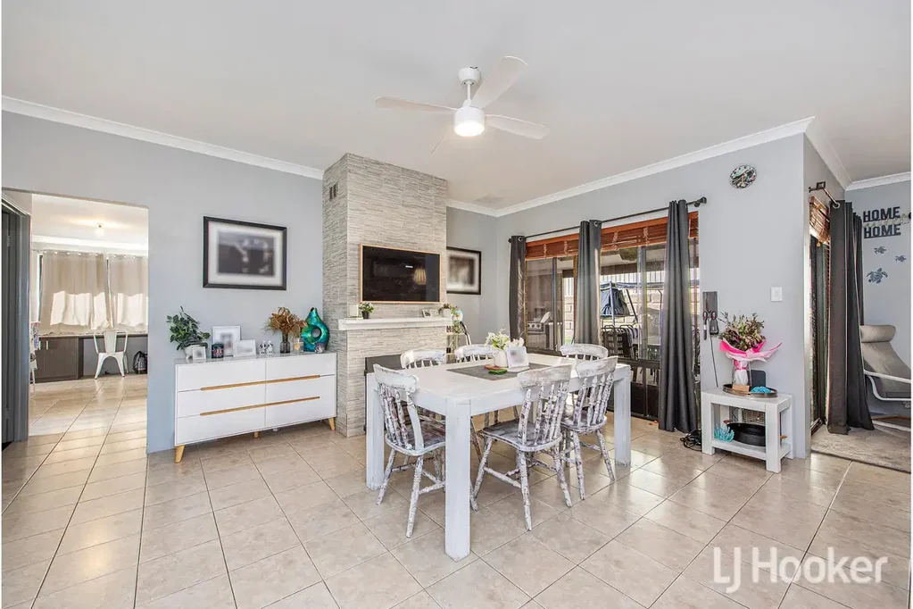 8 Kondinin Way, Dawesville, WA 6211