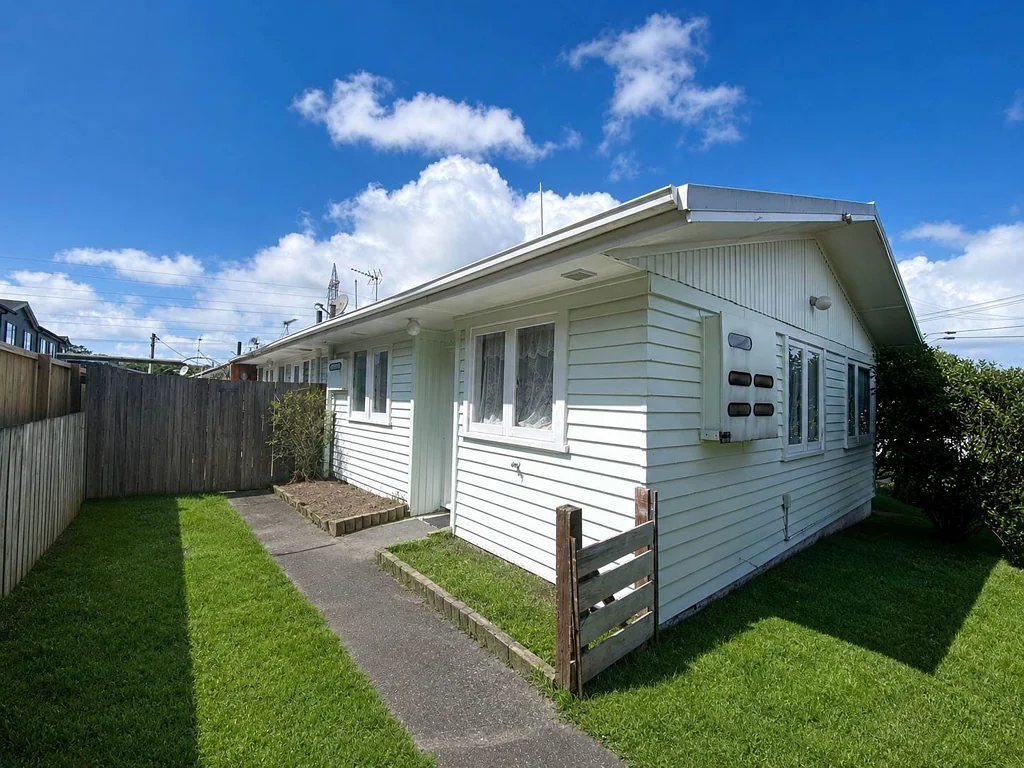 One bedroom unit