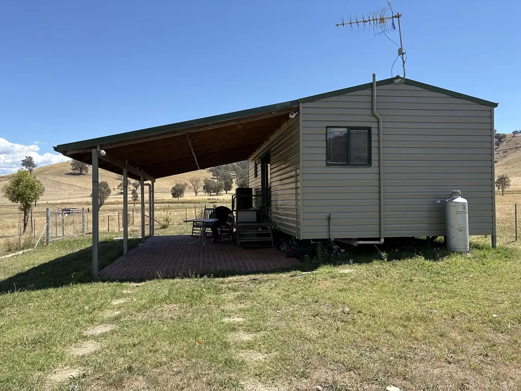 Cozy 2 Bedroom Cabin For Rent