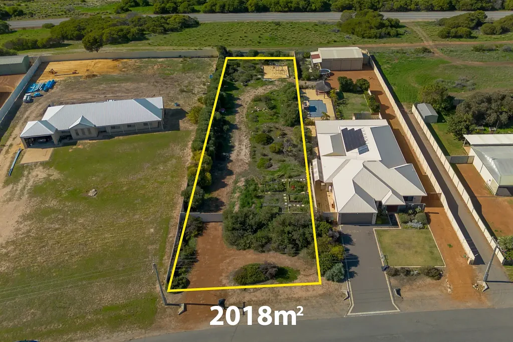 Wandina  Elevated Lifestyle Opportunity on 2,018m² in Sought-After Wandina