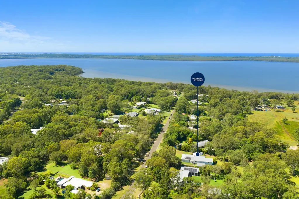 Weyba Downs 4Zimmer Coastal Style, Acreage Living, Moments from Lake Weyba