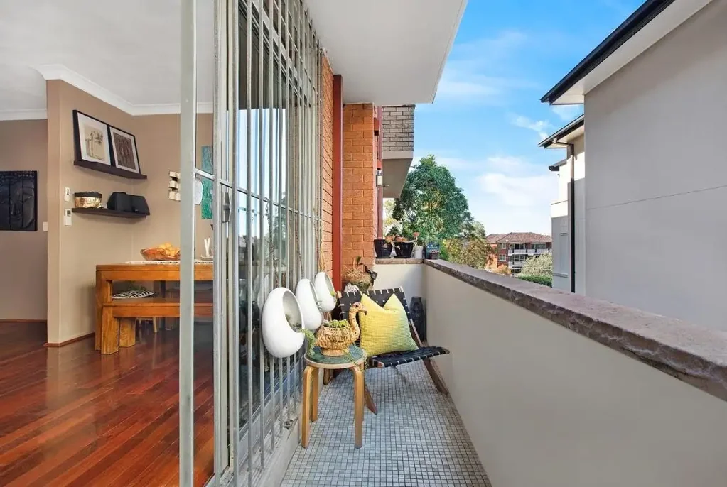 Spacious Coastal Offering in Boutique BlocK.