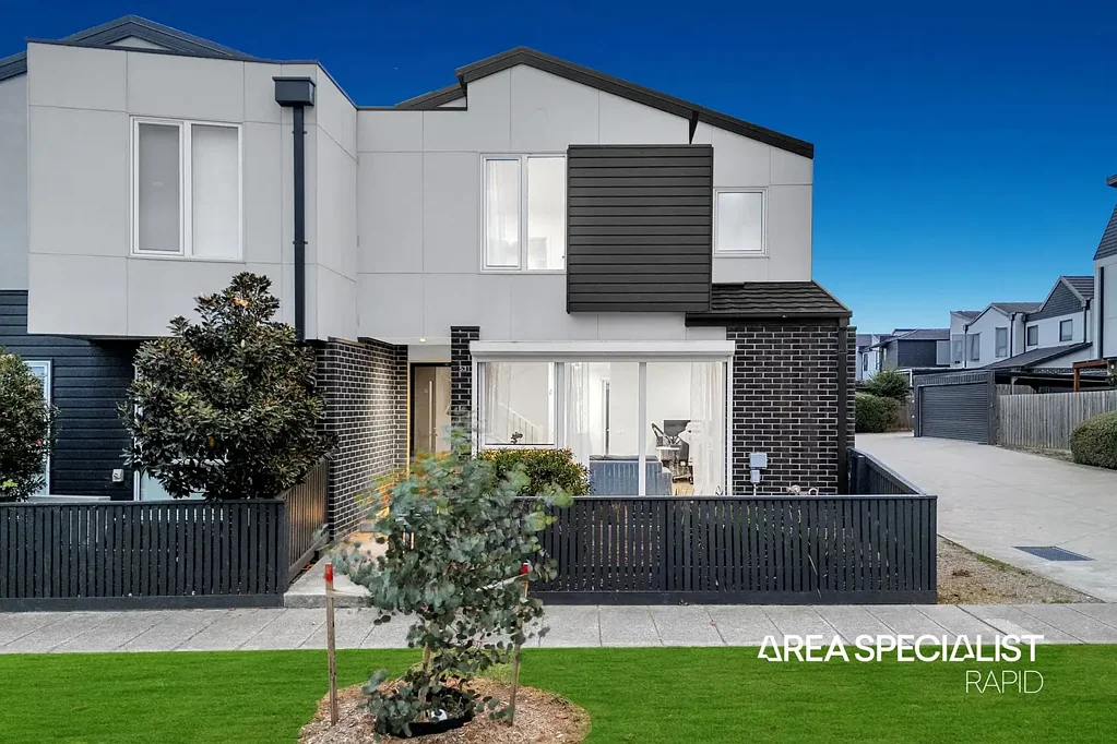 Lynbrook 3房  Stylish and Inviting Property Ready for You!