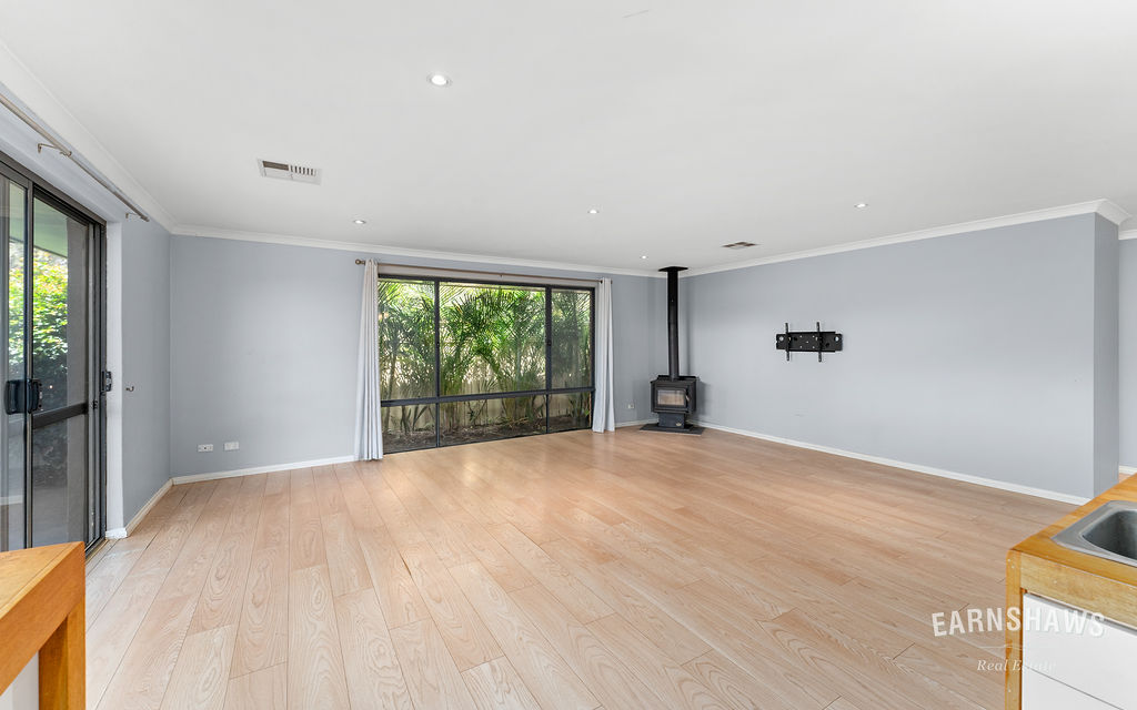 9 THAXTED PL, SWAN VIEW WA 6056, 0部屋, 0バスルーム, House