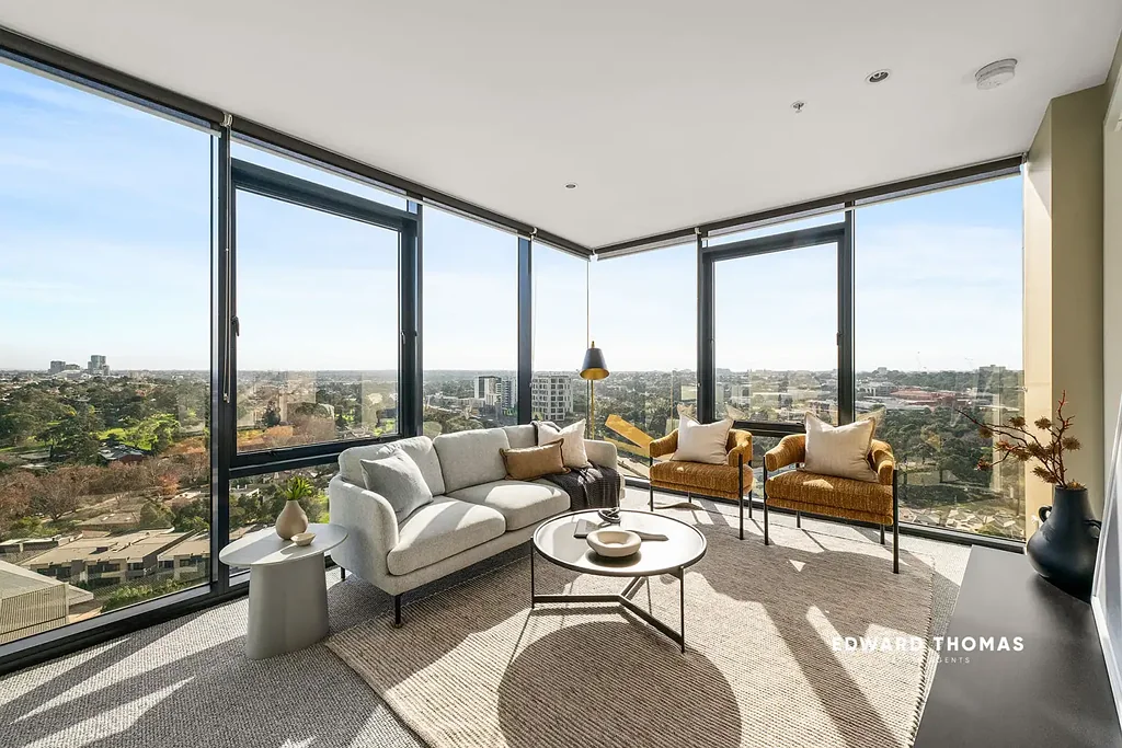 Travancore 2房 高层时尚，坐拥开阔公园美景 Sky-High Style with Sweeping Parkland Views