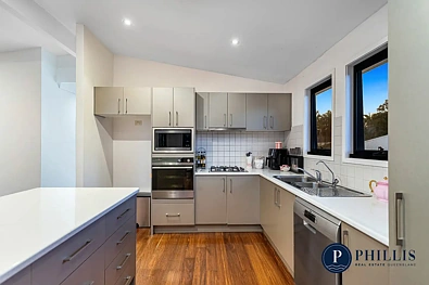 34 Errol Avenue, Paradise Point, QLD 4216, 5 slaapkamers, 3 badkamers, House