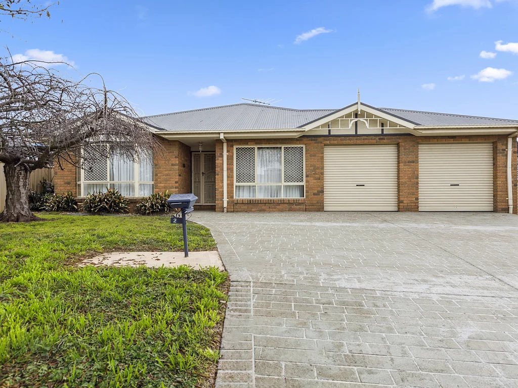 27 SIMONE STREET, Kilmore, VIC 3764