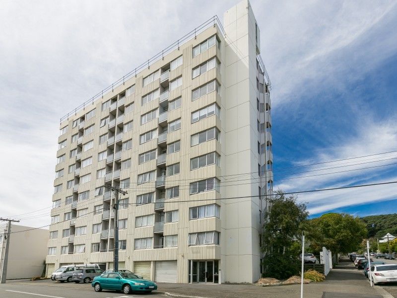 702/131 Brougham Street, Mount Victoria, Wellington, 2 chambres, 1 salles de bain