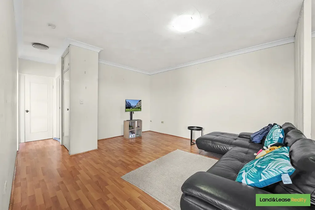 Punchbowl 2 Bedroom North-East corner Apartment in the Heart of Punchbowl