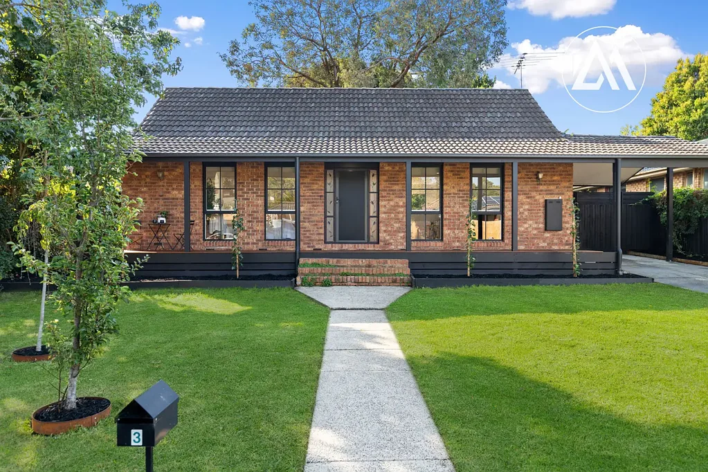Frankston 3غرفة نوم Elevated Family Living in a Quiet Court Setting | Offers Closing Wednesday June 24th unless sold prior.