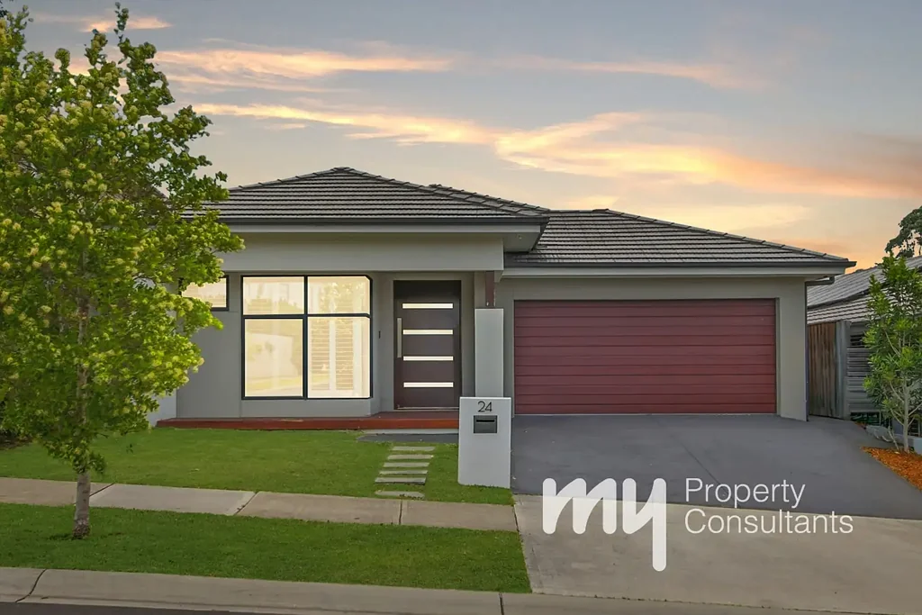24 Kinloch Street, Gledswood Hills, NSW 2557
