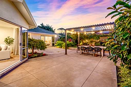 13 Driscoll Place, Farm Cove