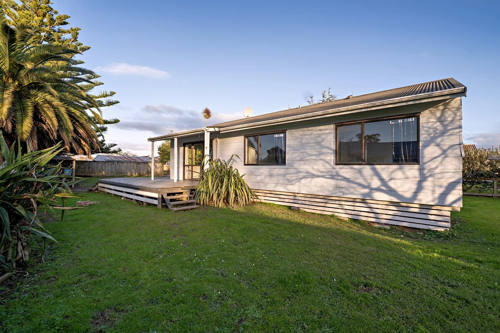 Opotiki and Surrounds 3 Bedroom Packed with Potential - Add Your Own Touch