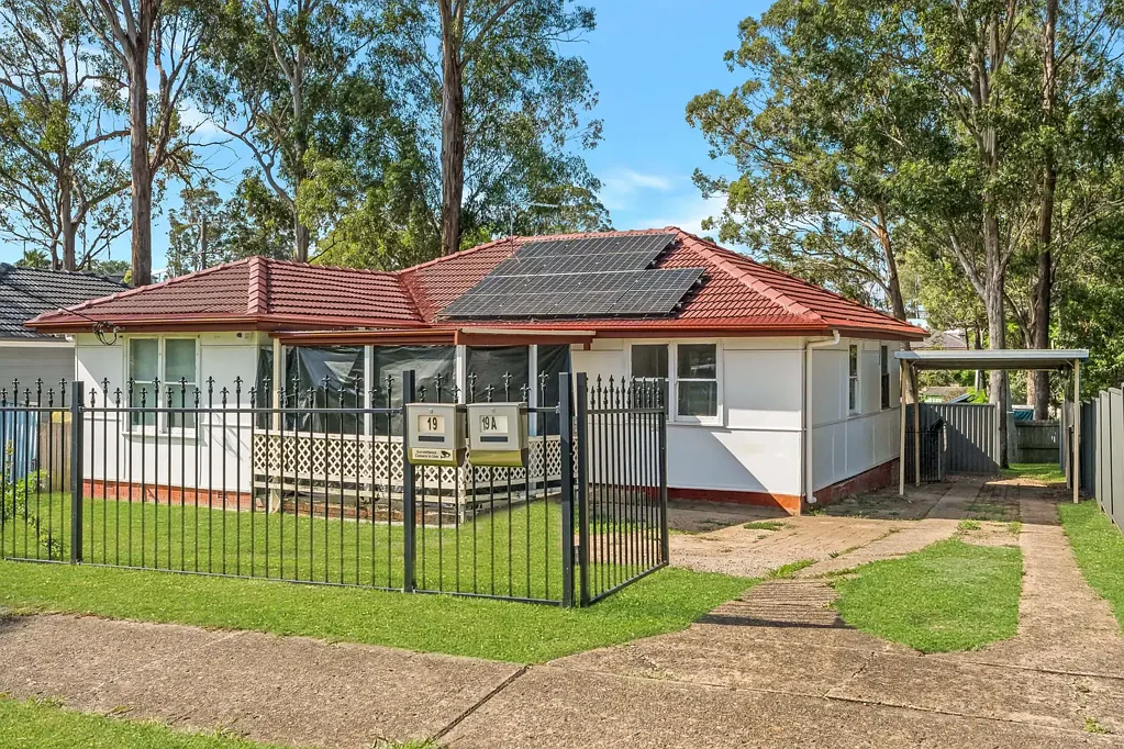 19 & 19a Cartwright Avenue, Busby, NSW 2168