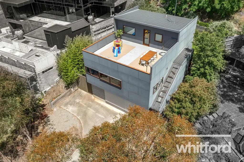 Highton 3બેડરૂમ A riverside retreat in the treetops