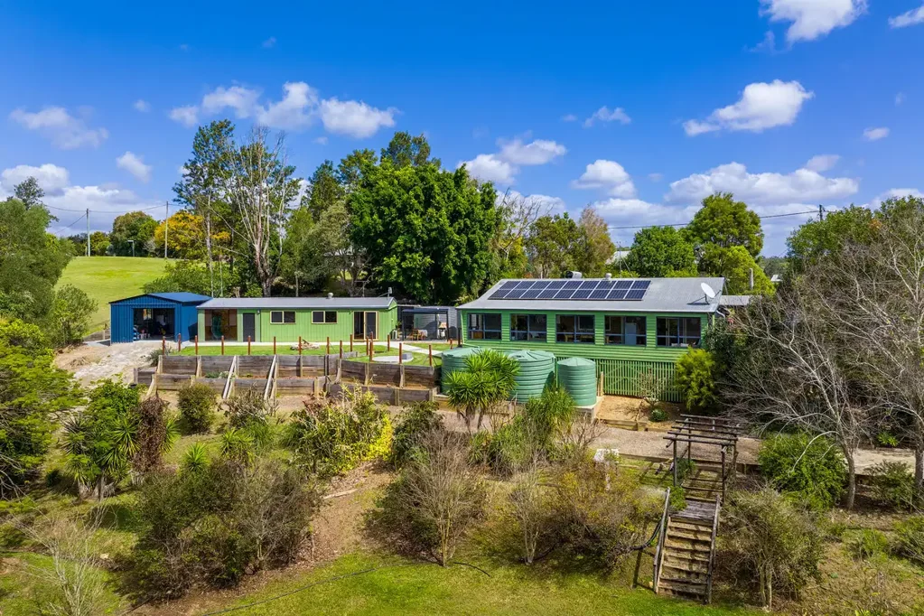 East Deep Creek 3 Bedroom A Private Sanctuary on 5.27 Acres