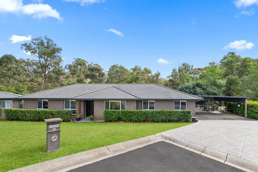 Thirlmere 6房 家庭空间、独立居住与卓越灵活性 Family Space, Separate Living & Exceptional Flexibility