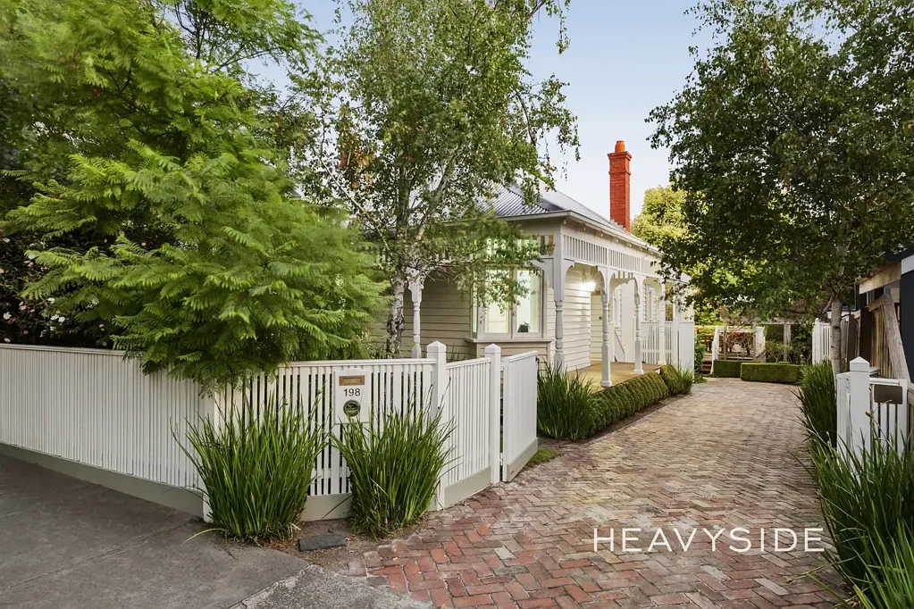 Canterbury 4房 永恒的爱德华时代优雅与现代魅力 Timeless Edwardian Elegance with Contemporary Appeal