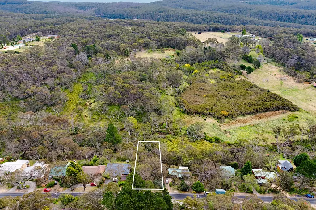 Katoomba Large Vacant block with Elevated Views
