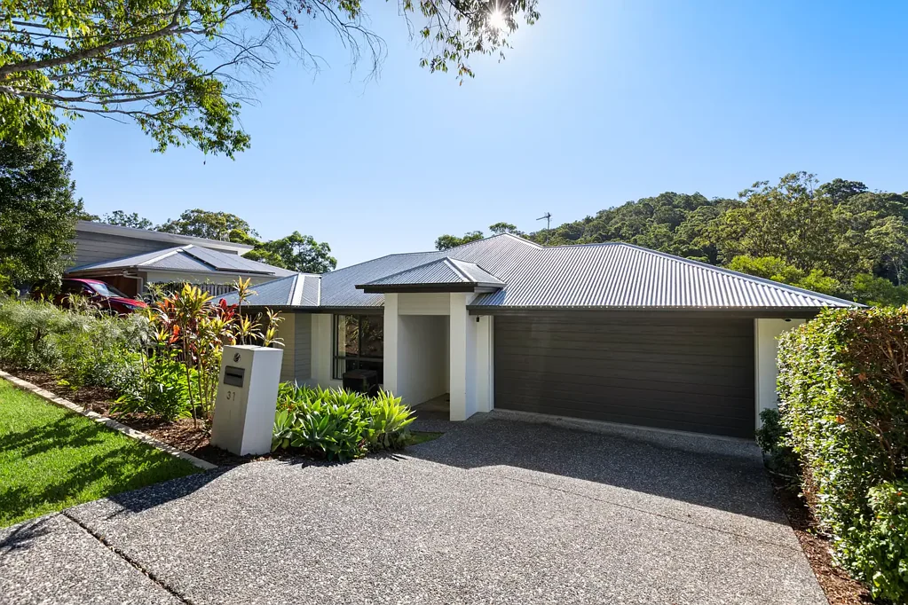 31 Castlereagh Close, Pacific Pines, QLD 4211