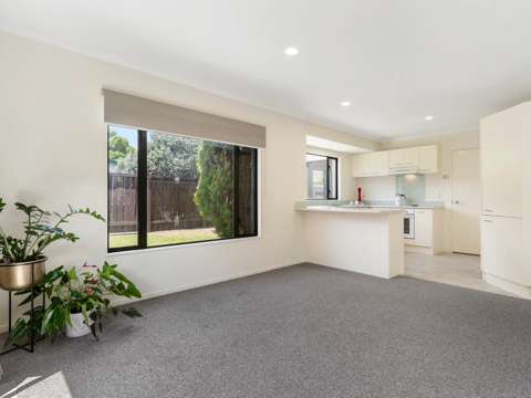 Pakuranga Heights 3房  YOUR ENTRY TO EAST AUCKLAND HOME OWNERSHIP