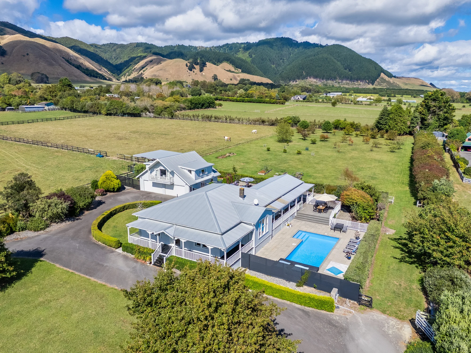 Te Horo 5房  RURAL OPULENCE