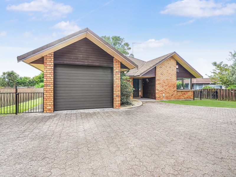 24 Dalgliesh Avenue, Forest Lake, Hamilton, 2 Kuwarto, 0 Banyo