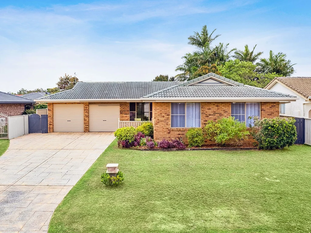 7 Heron Court, Yamba, NSW 2464