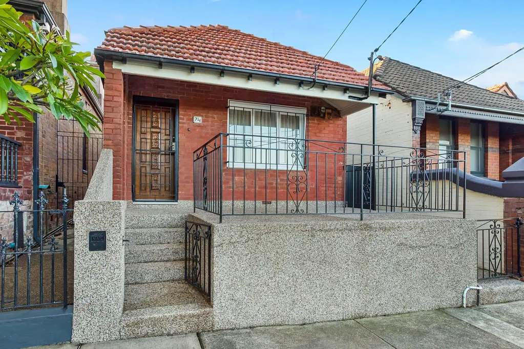 Spacious Three Bedroom with Parking