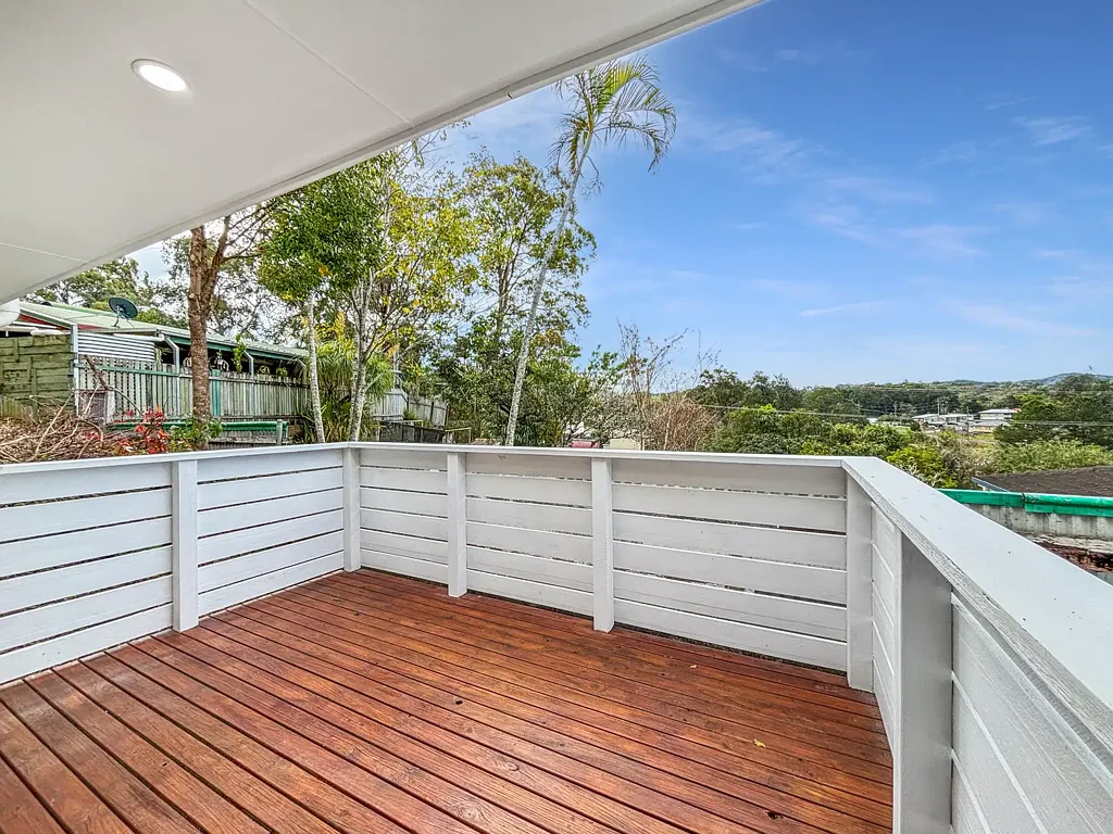 4 x Freshly Renovated Apartments in Quiet Nambour Location!