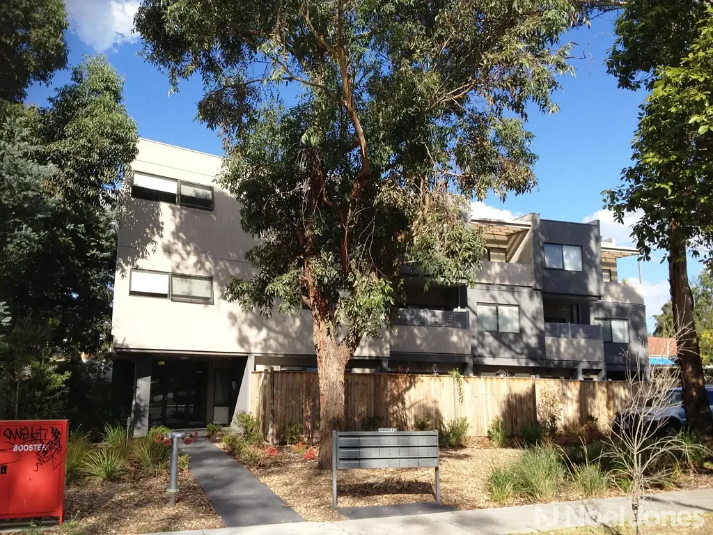 Spacious Apartment In The Heart Of Ringwood